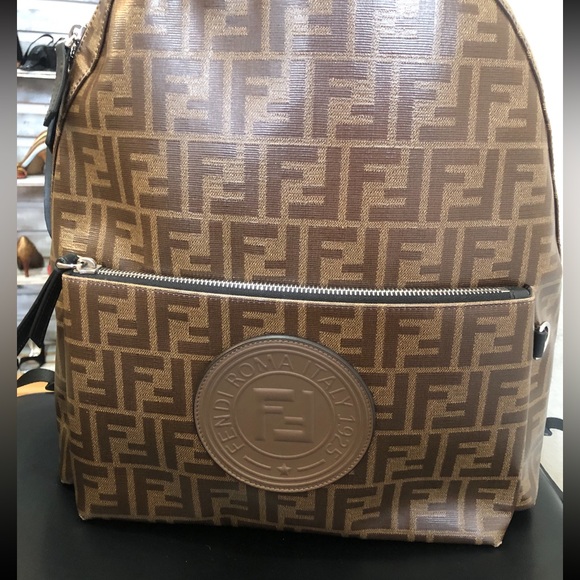 ❌SOLD❌Fendi backpack - Picture 11 of 16